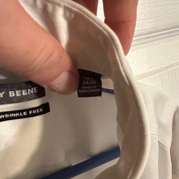 Geoffrey Beene button down. Wrinkle free shirt. - Picture 12 of 14